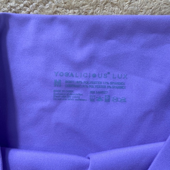 Yogalicious bike shorts - Picture 2 of 2